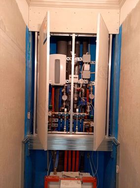 Люк под плитку Секрет 3.0, 2 створки 1100*350 Люк под плитку Секрет 3.0, 2 створки 1100*350