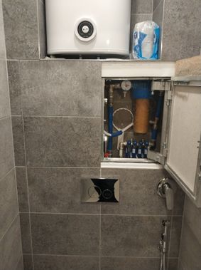 Люк под плитку Секрет 3.0, 2 створки 1100*350 Люк под плитку Секрет 3.0, 2 створки 1100*350